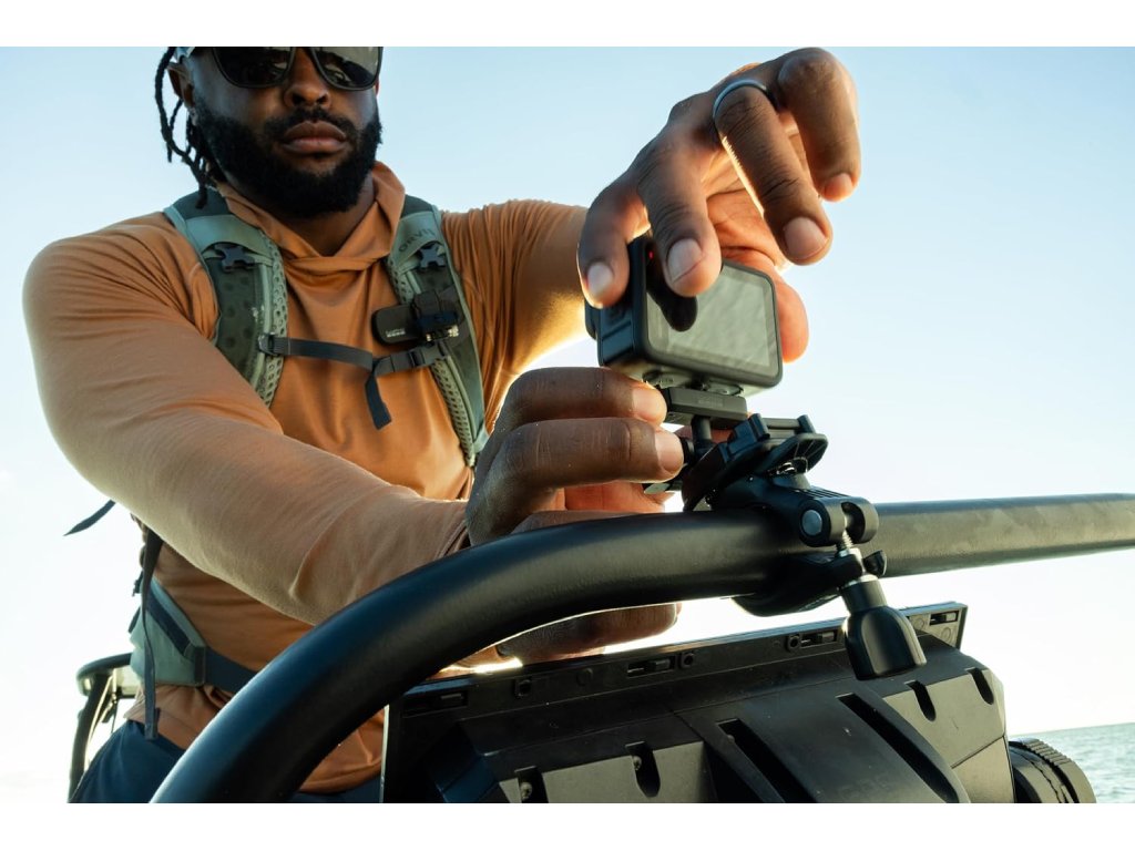 GoPro Magnetic Latch Ball Joint Mount - Swap mounts + switch angles with ease, HERO13 Black