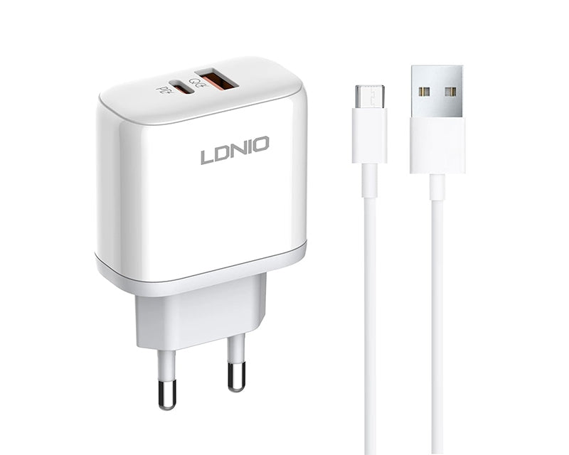 A2526C 45W QC4.0 Dual USB-A - USB-C punjač beli + microUSB kabl