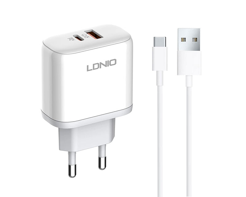 A2526C 45W QC4.0 Dual USB-A - USB-C punjač beli + USB-C kabl