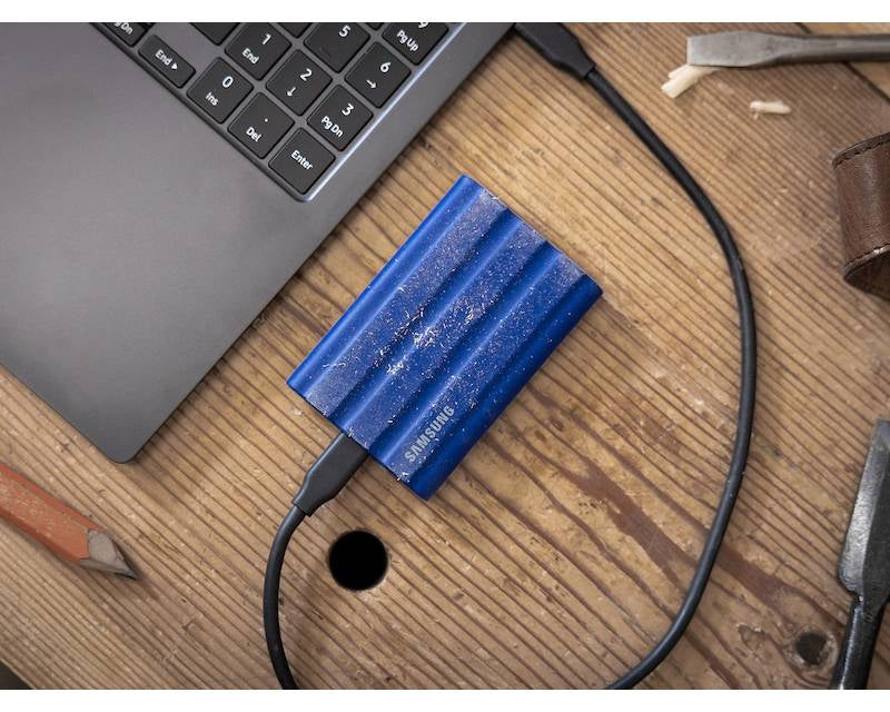 Portable T7 Shield 2TB bež eksterni SSD MU-PE2T0K