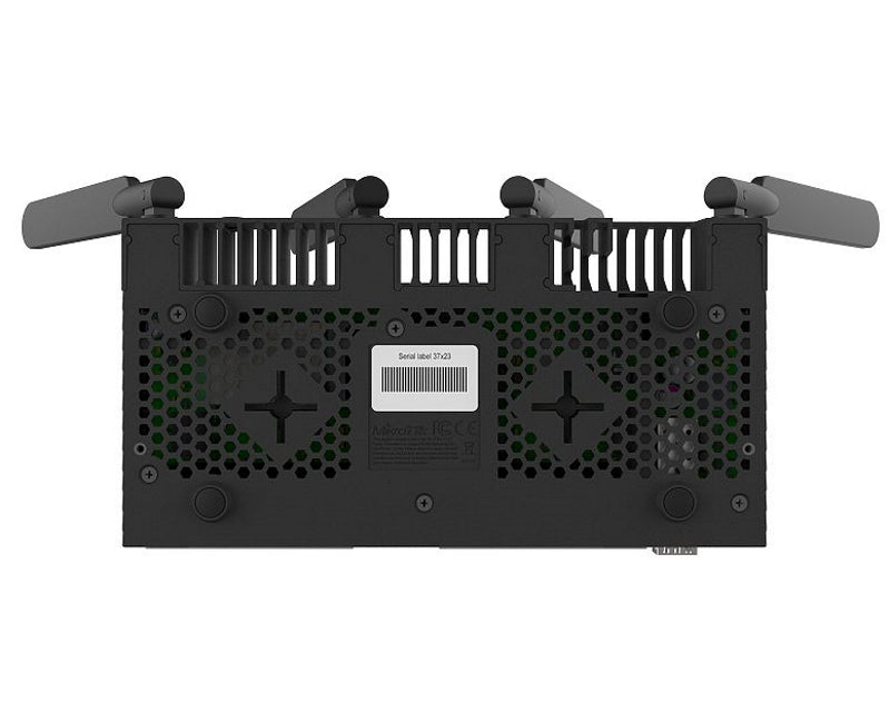 (RB4011iGS+5HacQ2HnD-IN) RB4011, RouterOS L5, Gigabit ruter